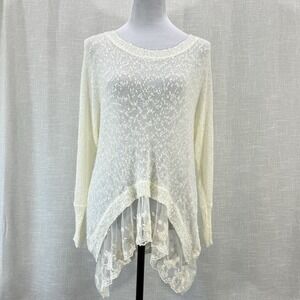 Millau Women's Cream And Lace Sweater Size 4 Feminine Cottage Fairy